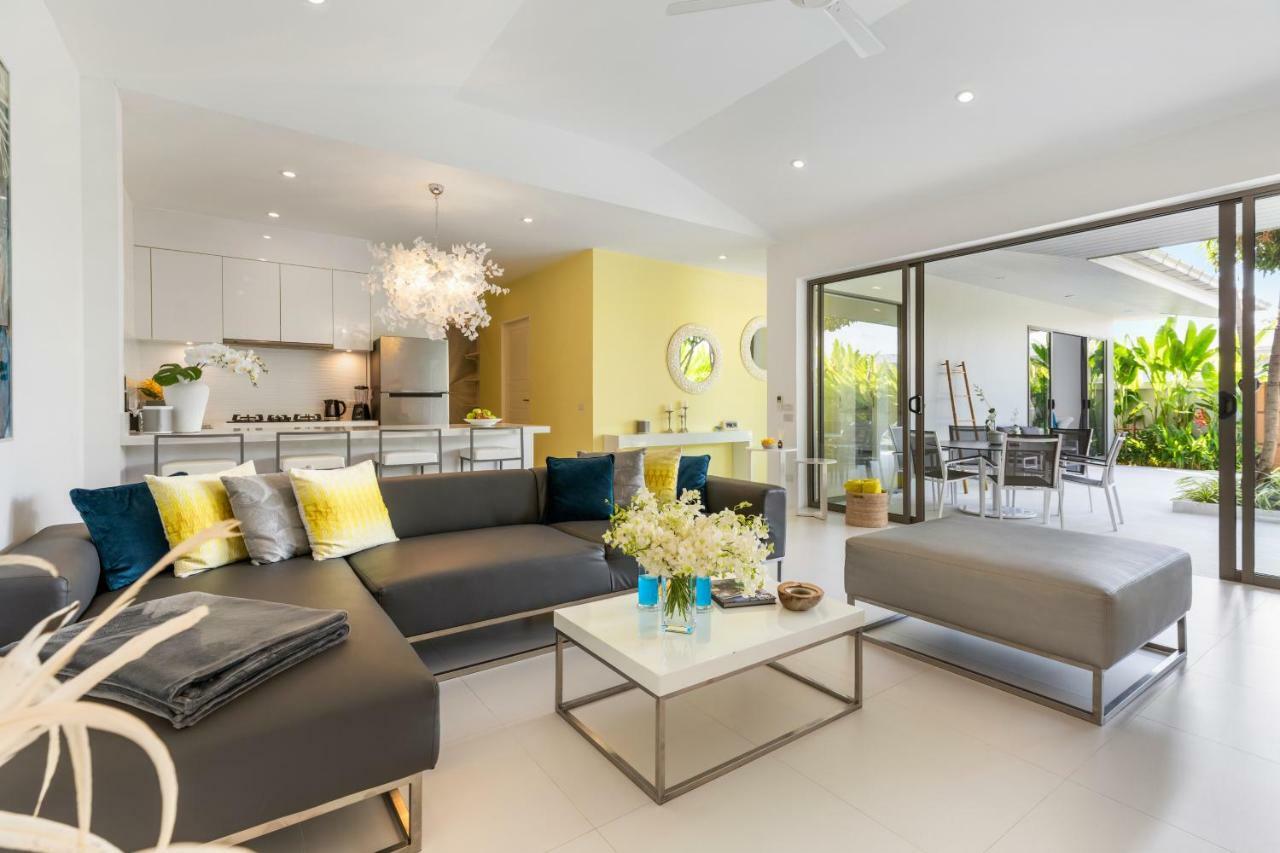 Villa White Orchid *